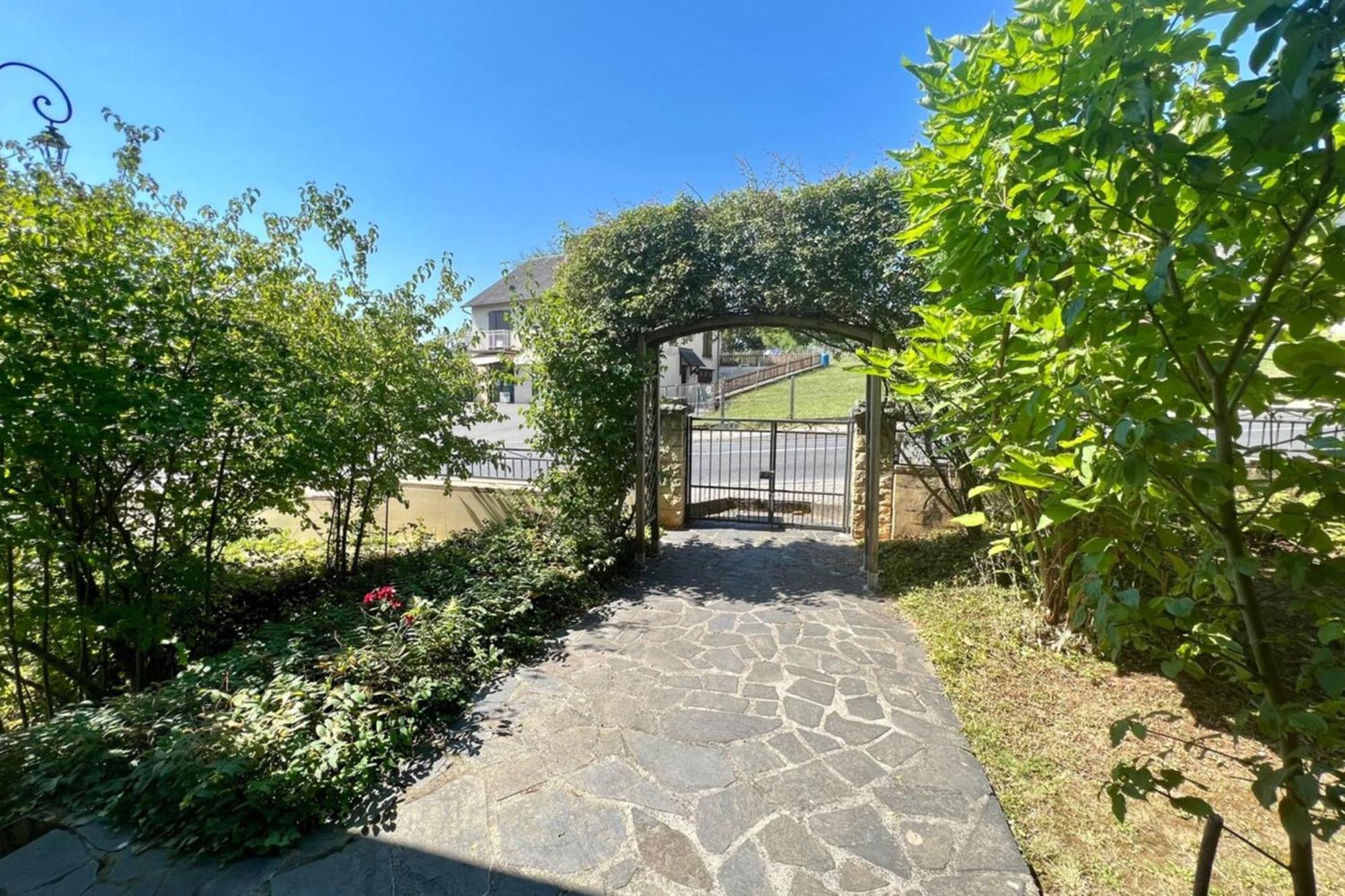 Villa La Baronnie - 11 Pers - Proche Brive -Jardin Ussac Zewnętrze zdjęcie